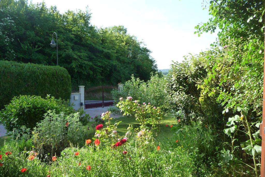 Maison D'Hotes Les Coquelicots Giverny Rom bilde